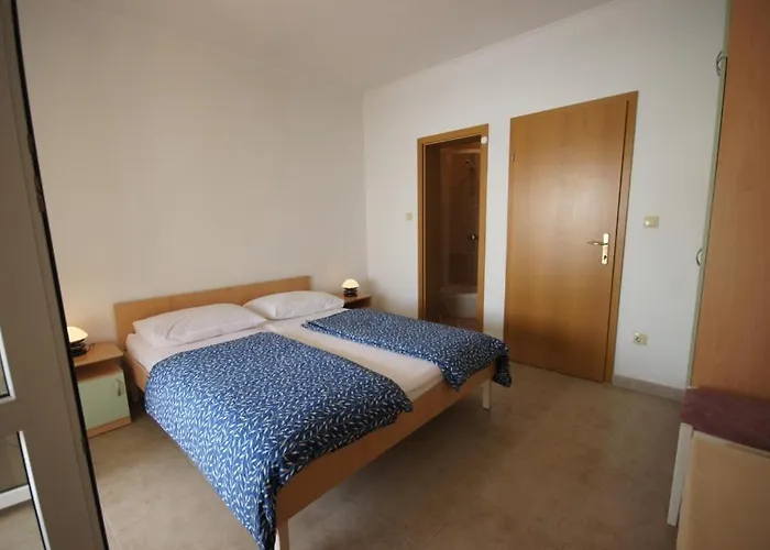 Апартаменты 75-5 *