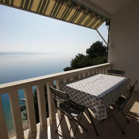 Apartament 75-5 *