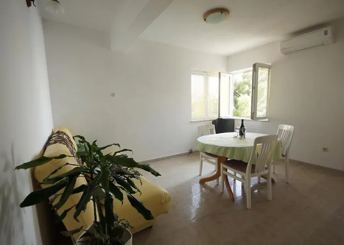 Appartamento 75-5 Brela